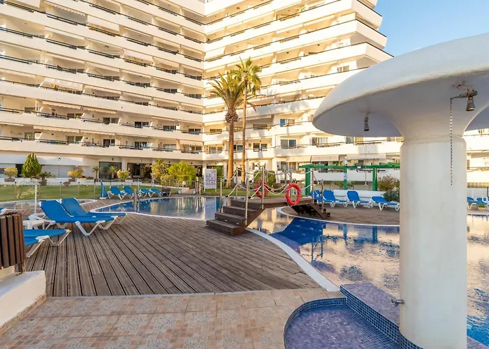 Club Villamar Exclusive Beachfront Penthouse شقة أذيخي