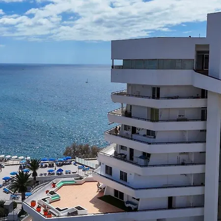 Club Villamar Exclusive Beachfront Penthouse Lägenhet